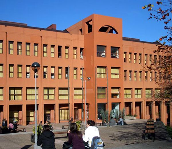 Facultad de Filosofía y Letras de la Universidad de Cantabria. AIBR 2025 SANTANDER